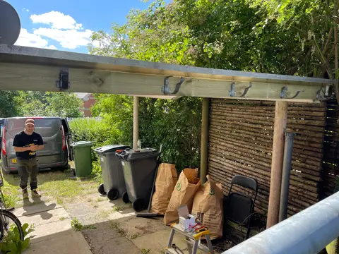 Aktiv Rens monterer en ny tagrende